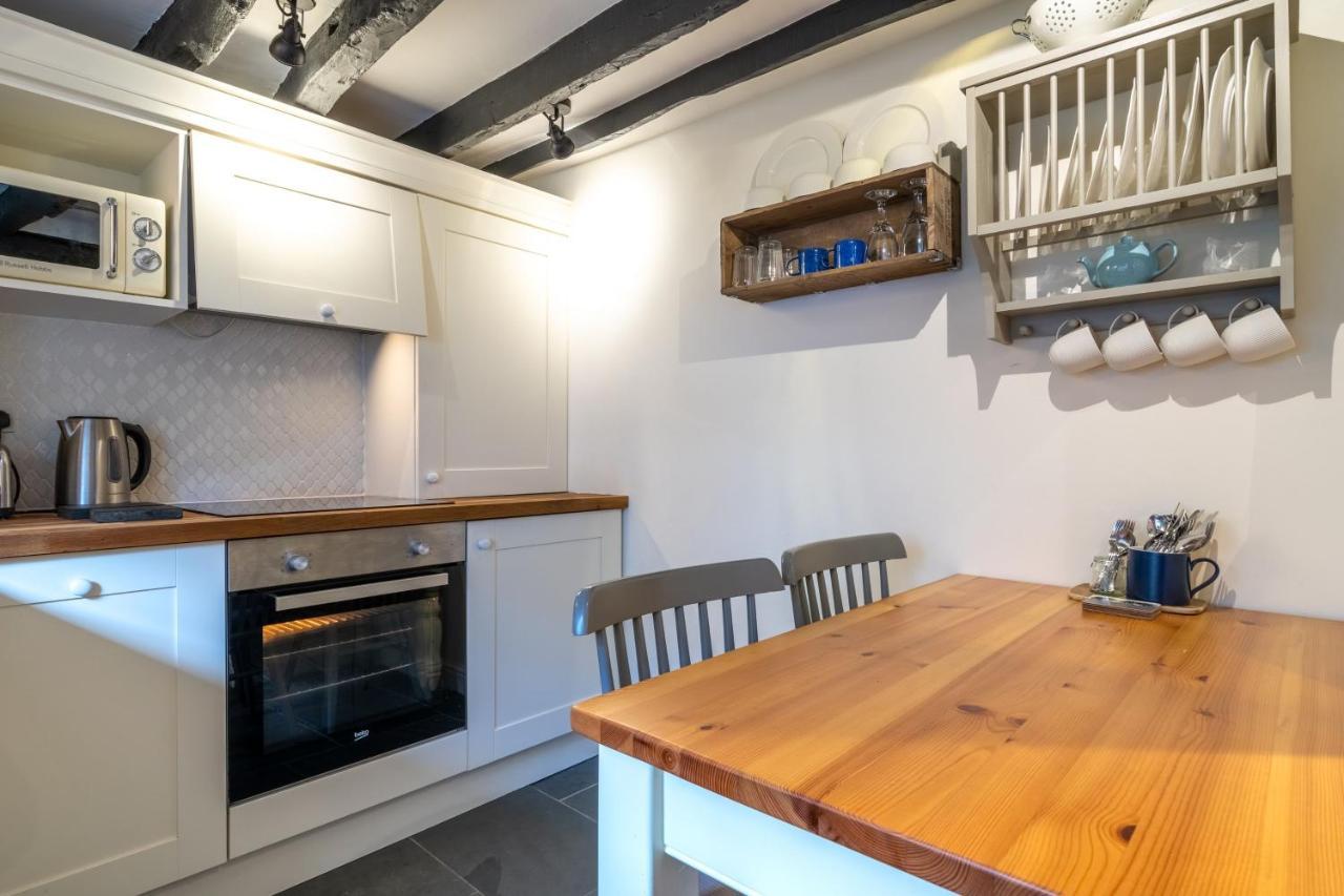 Low Nook Cottage - Gorgeous Decor ブロートン・イン・ファーネス エクステリア 写真