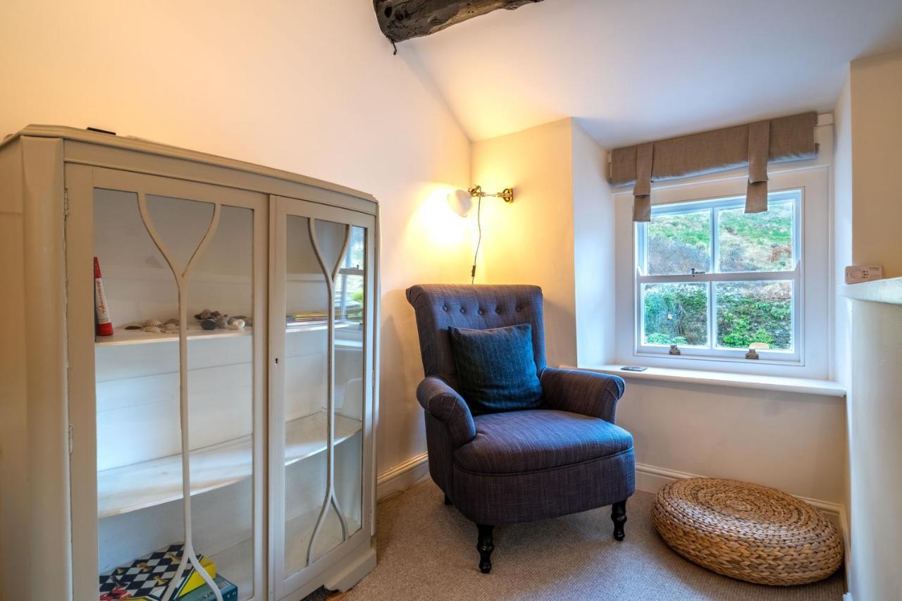 Low Nook Cottage - Gorgeous Decor ブロートン・イン・ファーネス エクステリア 写真