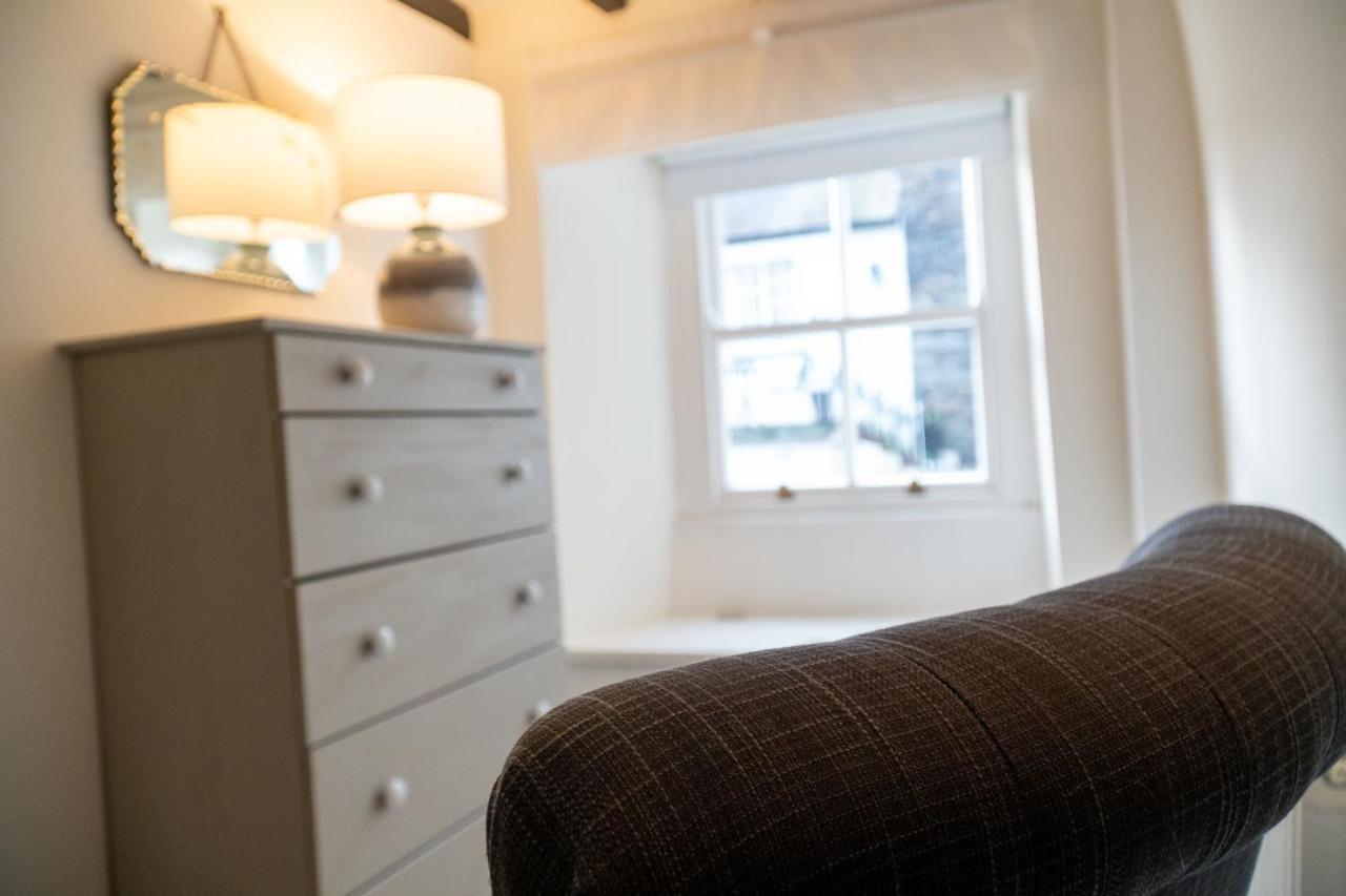 Low Nook Cottage - Gorgeous Decor ブロートン・イン・ファーネス エクステリア 写真